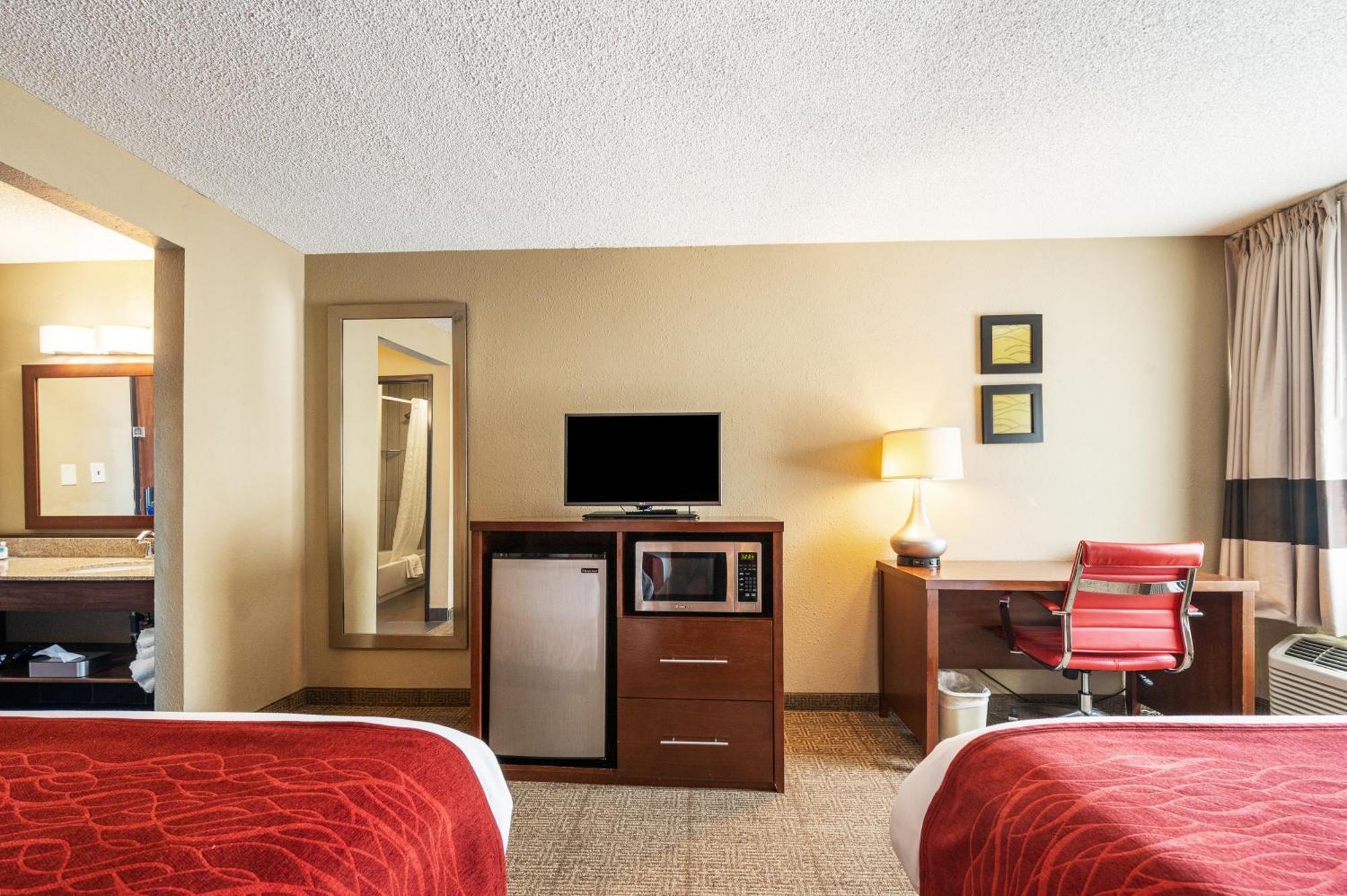 Comfort Inn Mayfield Heights Cleveland East Bagian luar foto