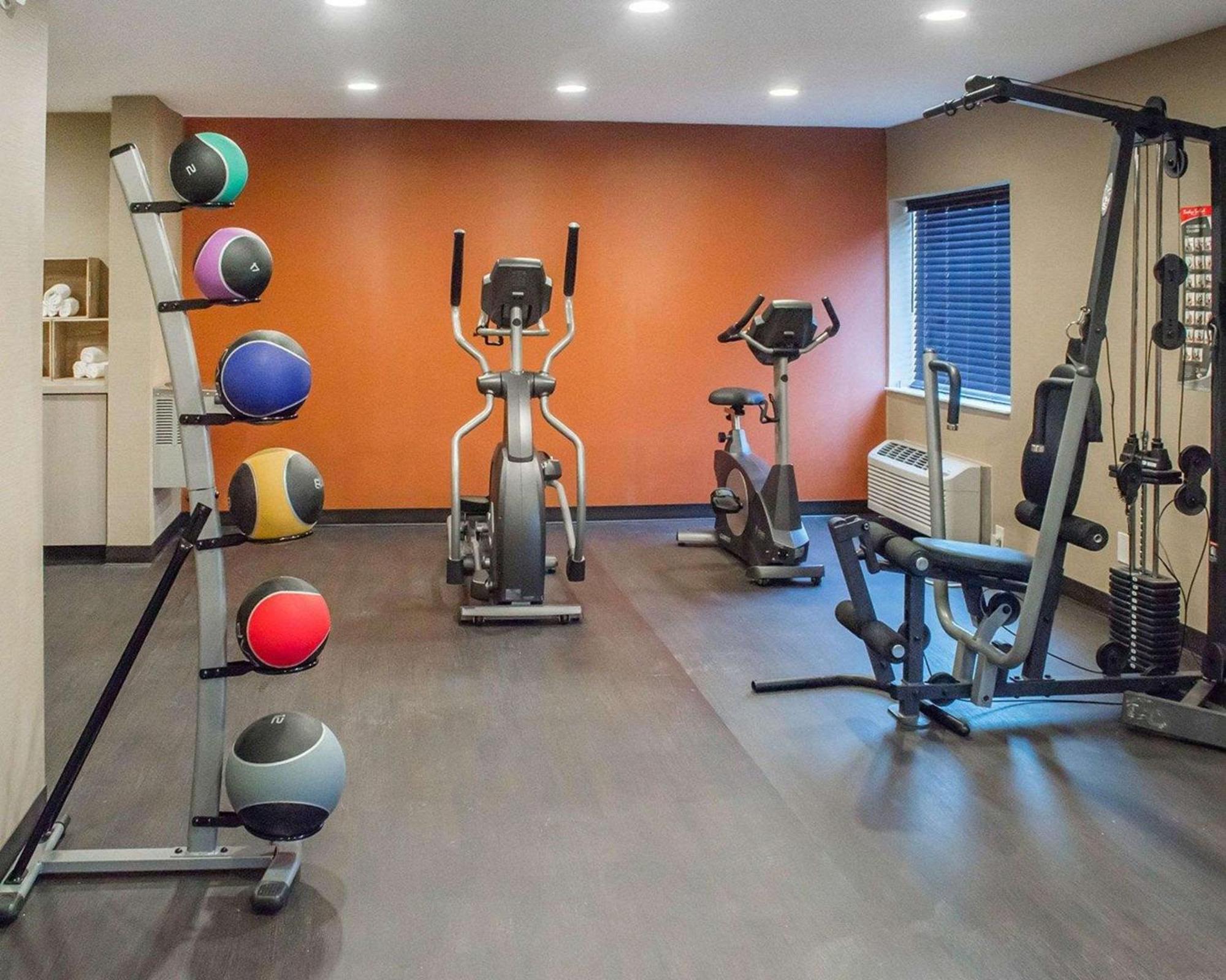 Comfort Inn Mayfield Heights Cleveland East Bagian luar foto