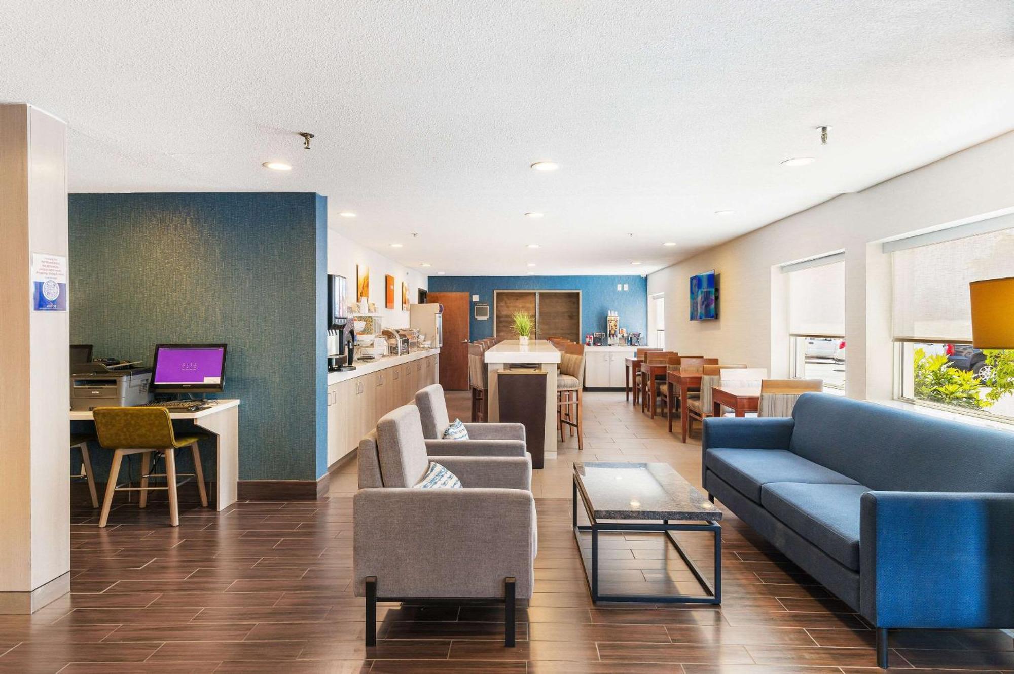 Comfort Inn Mayfield Heights Cleveland East Bagian luar foto